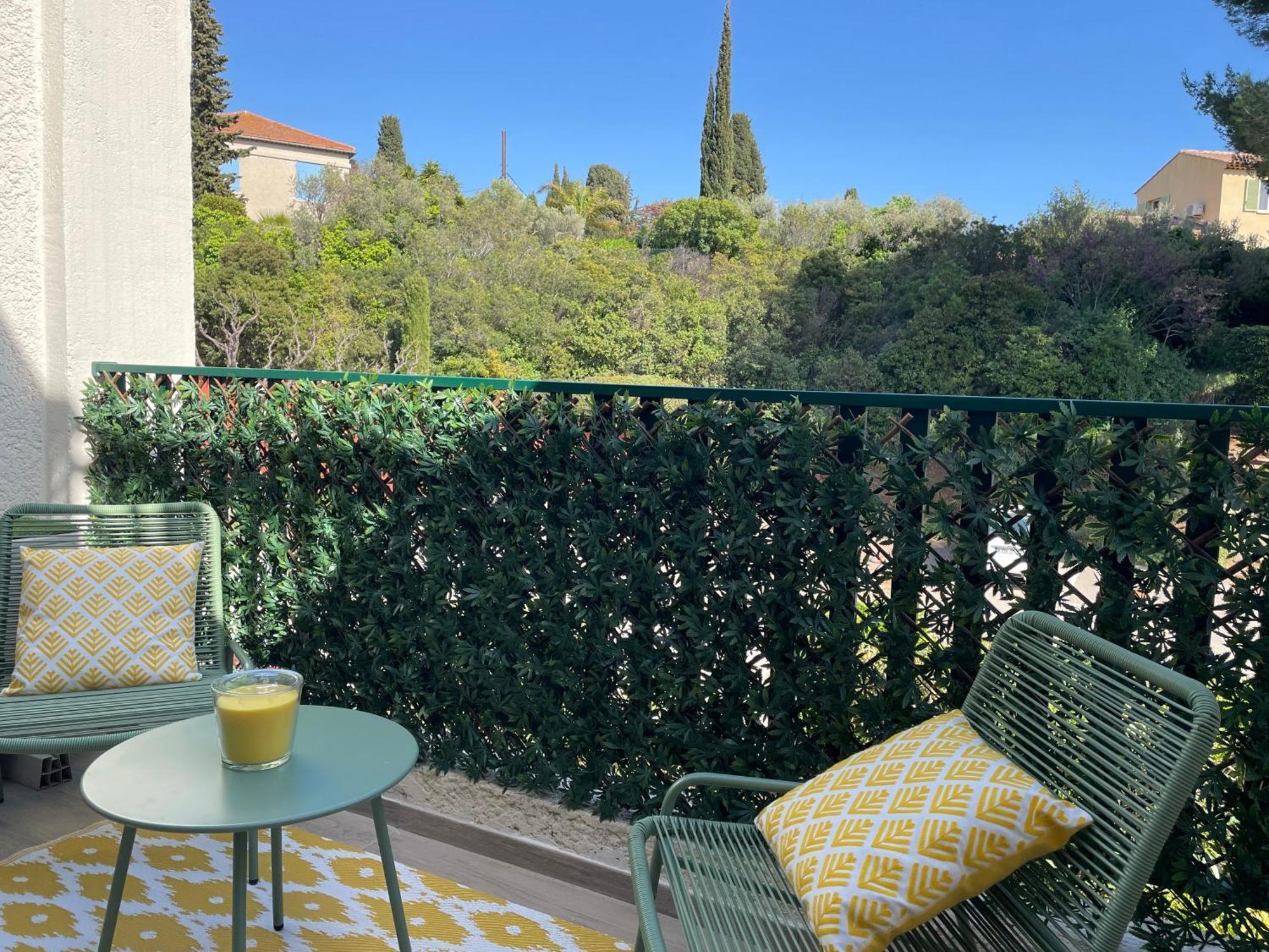 Studio 110 Grande Terrasse Proche Mer Бандоль Экстерьер фото